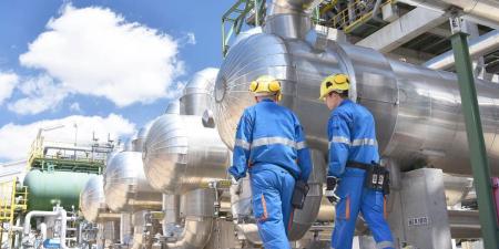 التصعيد الجيوسياسي يهدد تعافي قطاع تكرير النفط العالمي - بوابة المدينة برس