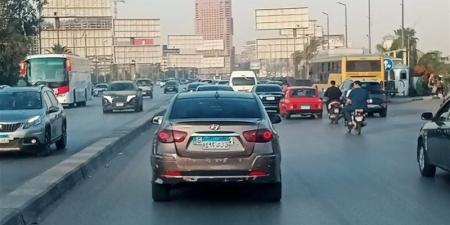 حالة المرور اليوم في القاهرة والجيزة والقليوبية، كثافات متوسطة بالمحاور الرئيسية - المدينة برس