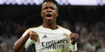 ريال مدريد يحدد شرط رحيل "فيني" - بوابة المدينة برس
