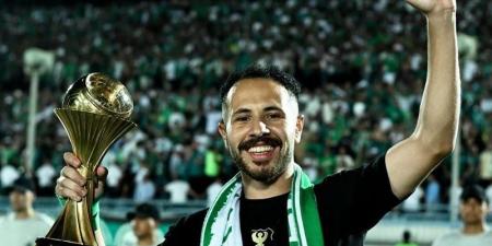 المصري يجدد تعاقده مع حسن علي 3 مواسم - المدينة برس