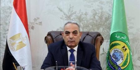بسبب مخالفات إدارية، وقف سكرتيرة نفيشة بالإسماعيلية عن العمل وإحالتها للتحقيق - المدينة برس