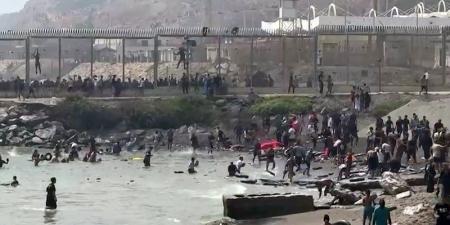 أمني: 40 ألف شخص اقتحموا سبتة - بوابة المدينة برس