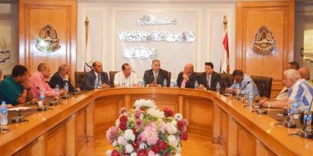 اجتماع موسع لشعبة المخابز مع قيادات تموين القاهرة استعدادًا لتطبيق منظومة «الخصم المباشر» - المدينة برس