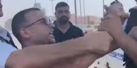 الداخلية تفحص واقعة مشادة بين رجال مرور وسائق ملاكي حول سحب رخصته (صور) - المدينة برس