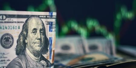 الدولار يتجه لمكاسب أسبوعية مع ترقب محادثات إيران وبيانات توظيف أميركية - بوابة المدينة برس