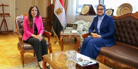 وزيرة الإسكان تستقبل محافظ الوادي الجديد لمتابعة عدد من ملفات العمل والمشروعات التنموية بالمحافظة - المدينة برس