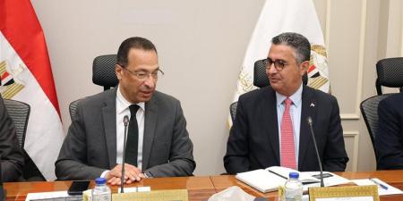 بعد اجتماع بين وزيري التموين والاتصالات، تفاصيل منظومة كارت الخدمات الحكومية الموحد - المدينة برس