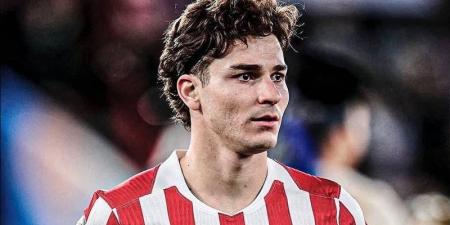 تظهر عليه علامات الغضب، ألفاريز يتدرب منفردا بعد أزمته مع أتليتكو مدريد (فيديو) - المدينة برس