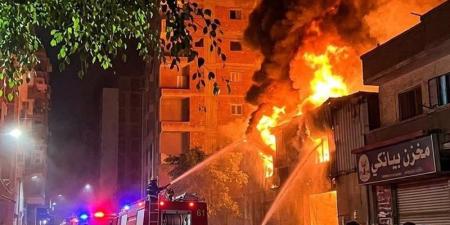السيطرة على حريق بمخزن أخشاب بمنطقة العجمي غرب الإسكندرية - المدينة برس
