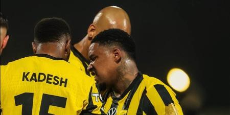 الاتحاد السعودي يتجاوز الجزيرة ويتأهل إلى دور المجموعات بدوري أبطال آسيا للنخبة - المدينة برس