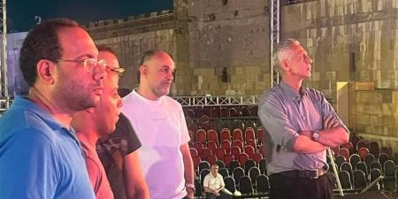 تخصيص منافذ إضافية لبيع التذاكر، رئيس الأوبرا يتابع التجهيزات النهائية لمهرجان القلعة الدولي للموسيقى والغناء - المدينة برس