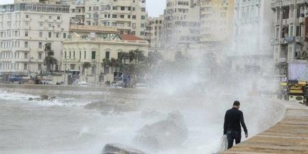 من قبلة أهل إيجيبت إلى متنفس الغلابة، الأرصاد تحذر المصطافين من ثورة 7 شواطئ - المدينة برس