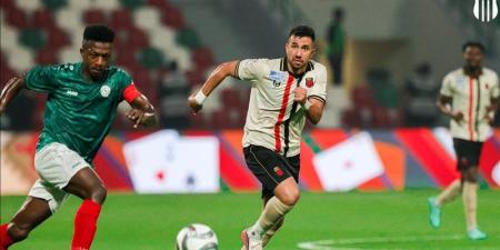 بمشاركة تريزيجيه، الرياض يتعادل مع الاتقاق 1/1 في الشوط الأول - المدينة برس