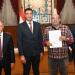 وزير الصناعة ومحافظ القاهرة يسلمان 40 عقد تقنين أوضاع لمصانع وورش بـ"شق الثعبان" - المدينة برس