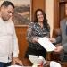 محافظ بورسعيد يوقع عقود تمليك أراضي لـ6 مصانع بالمنطقة الصناعية (صور) - المدينة برس