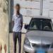 تأخر المشروبات أشعل غضبه، سائق يحطم مقهى بسيارته في البحيرة (فيديو) - المدينة برس