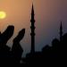 "اللهم اكفني بحلالك عن حرامك"، أدعية صلاة الفجر للأمان من الفقر - المدينة برس
