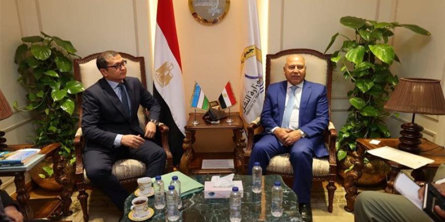 وزير النقل يبحث مع سفير أوزبكستان بالقاهرة تعزيز التعاون المشترك - المدينة برس