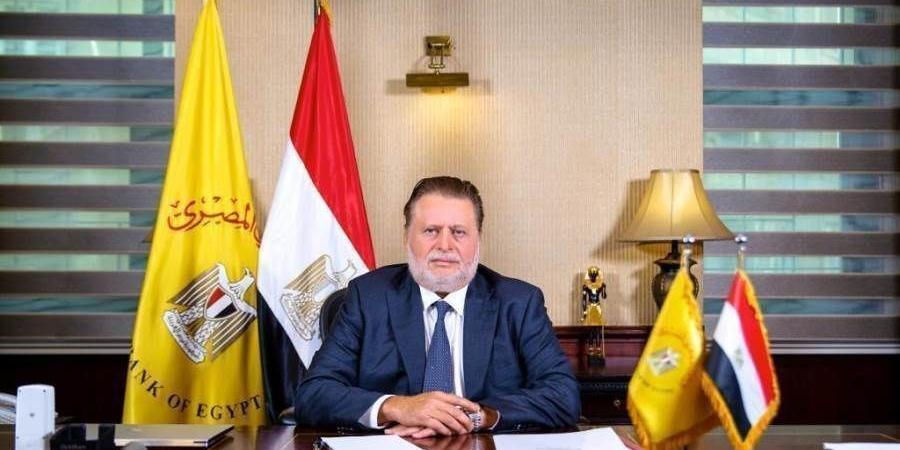 محافظ البنك المركزي المصري يهنئ رئيس الجمهورية بمناسبة الذكرى الثالثة عشرة لثورة الثلاثين من يونيو المجيدة - بوابة المدينة برس