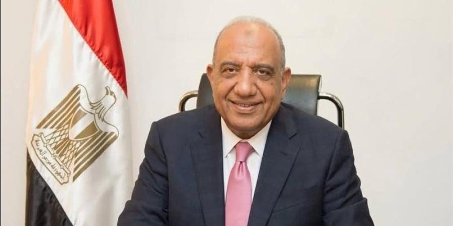 وزير الكهرباء: إضافة وربط 3300 ميجاوات من الطاقة المتجددة وبطاريات التخزين خلال 2026 - المدينة برس