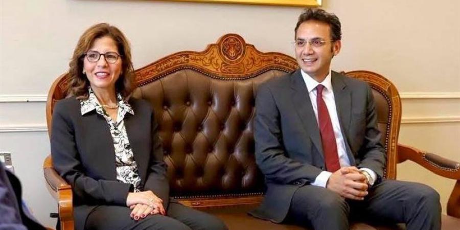 للعام الثاني، السيسي يجدد الثقة في قيادة الأكاديمية الوطنية للتدريب - المدينة برس