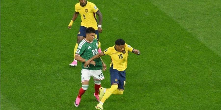منتخب الإكوادور يتقدم بشكوى بعد خروجه من كأس العالم - المدينة برس