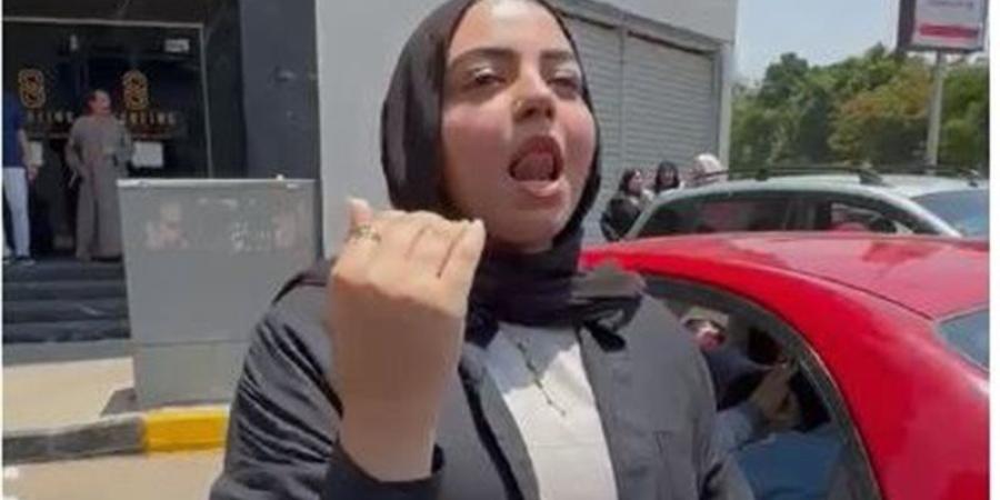 بالزغاريد، فتاة تحتفل بعيد ميلاد شقيقتها بعد خروجها من امتحانات الثانوية العامة بالدقي (فيديو) - المدينة برس