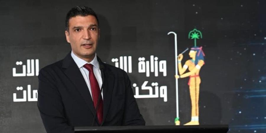 وزير الصناعة: تنفيذ مبادرة لتركيب محطات طاقة شمسية على أسطح 7000 مصنع - المدينة برس