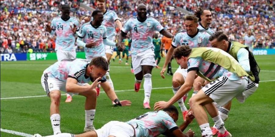 بعد فضيحة الفيفا، منتخب بلجيكا يثأر من تدخل ترامب السياسي ويهين أمريكا برقصته المفضلة (فيديو) - المدينة برس