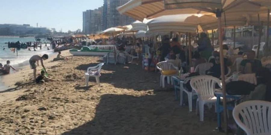 محافظة الإسكندرية تمنع نزول المصطافين لشواطئ العجمي - المدينة برس