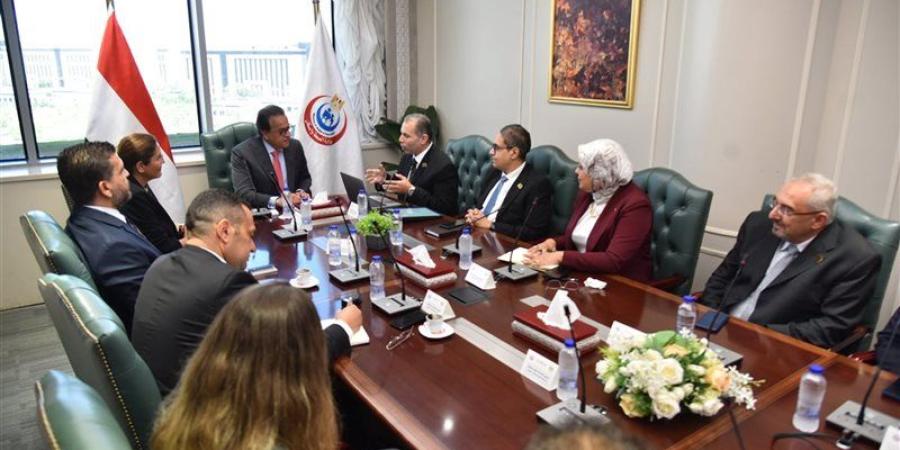 عبد الغفار: توسيع خدمات "الطب عن بعد" يعزز العدالة الصحية ويخفف أعباء المرضى - المدينة برس