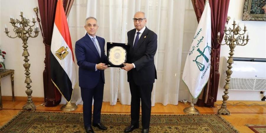 رئيس مجلس الدولة يستقبل وزير العدل بقصر الأميرة فوقية - المدينة برس