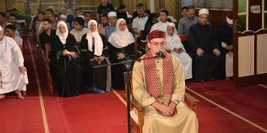 أصوات تهز القلوب في "دولة التلاوة"، 1363 قارئ بالدقهلية يتنافسون في المسابقة (فيديو وصور ) - المدينة برس