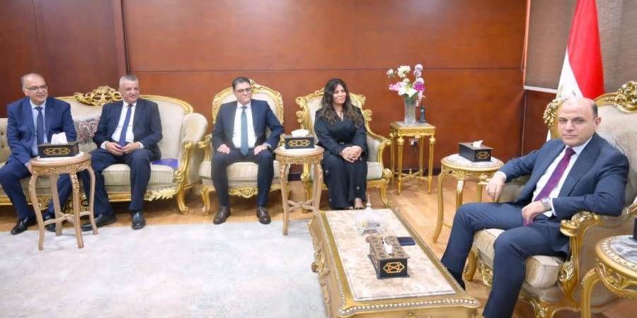 محافظ الغربية يبحث مع وفد البنك الزراعي تعزيز التعاون المشترك  لدعم المزارعين وتمويل المشروعات الإنتاجية - بوابة المدينة برس