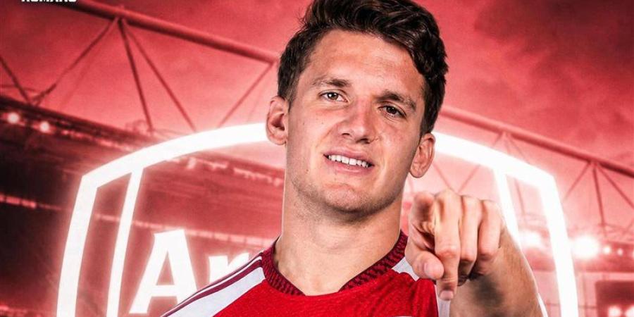 أرقام الجناح اليوناني كريستوس تزوليس لاعب آرسنال الجديد - المدينة برس