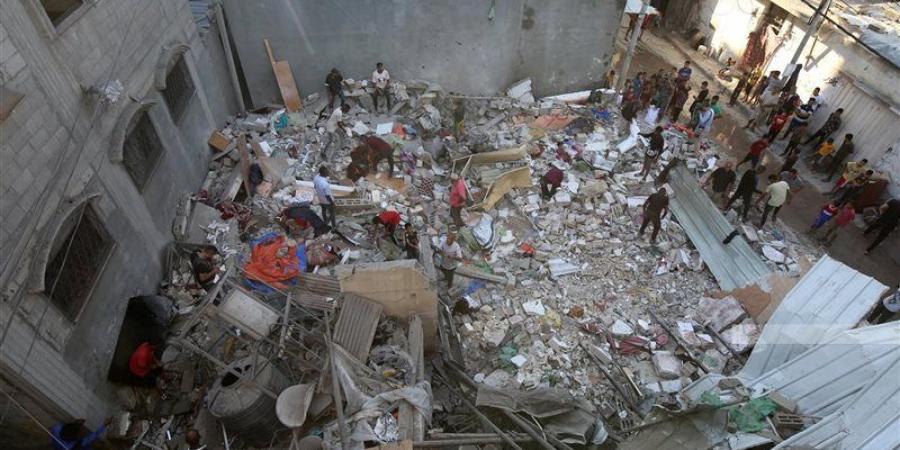 مصابون في غارة إسرائيلية استهدفت مركبة شمال غربي خان يونس - المدينة برس