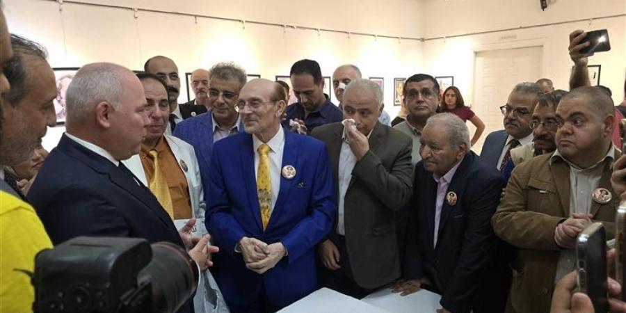 محمد صبحي ورئيس قطاع الفنون التشكيلية يفتتحان "فارس الفن العربي" (صور) - المدينة برس