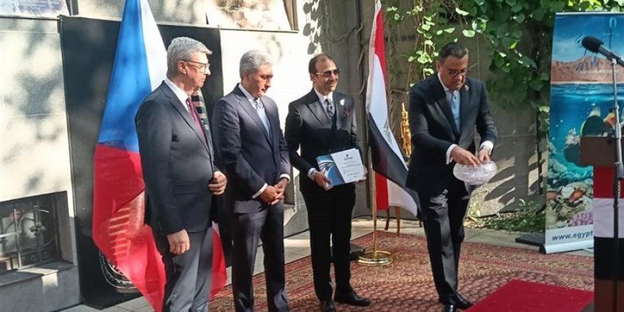 وزير السياحة يشارك في احتفال السفارة المصرية في براغ بمناسبة العيد الوطني لمصر - المدينة برس