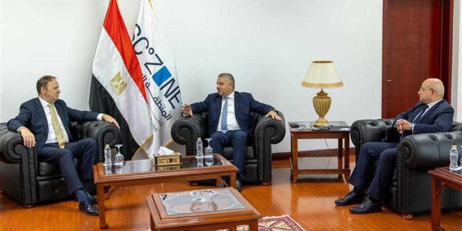 اقتصادية قناة السويس تستقبل السفير البلجيكي لبحث التعاون بمجالات الخدمات اللوجستية والصناعات الكيماوية والأدوية - المدينة برس