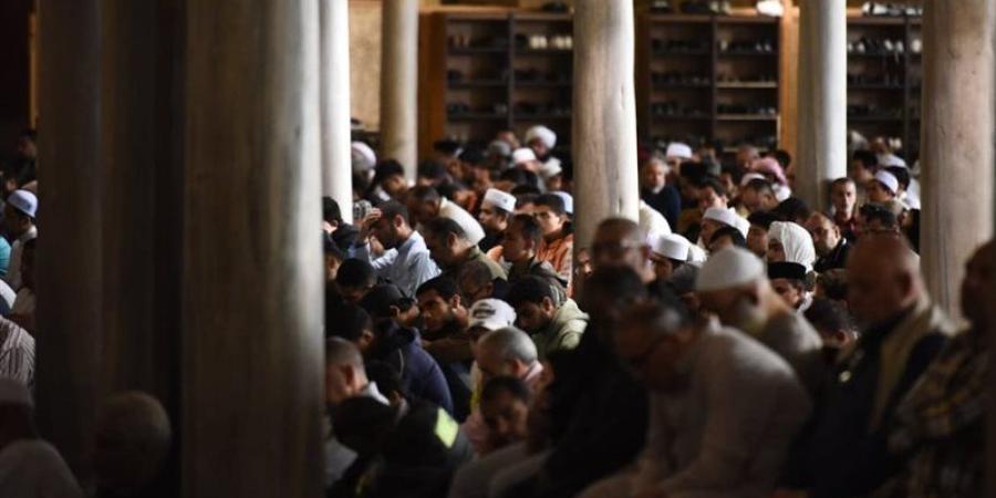 هل إقامة صلاة الجمعة في الزوايا المتقاربة صحيحة؟ الإفتاء تكشف الحكم الشرعي - المدينة برس