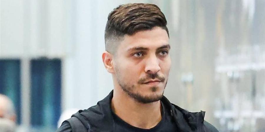 محمد شريف يتمسك بالاحتراف الخارجي ويرفض الانتقال لأي نادٍ في مصر - المدينة برس