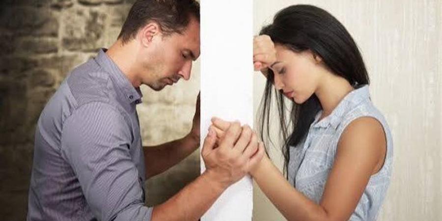 هل تكفي رسالة "أنتِ طالق" لإنهاء الزواج؟.. قانونية تحسم الجدل - المدينة برس