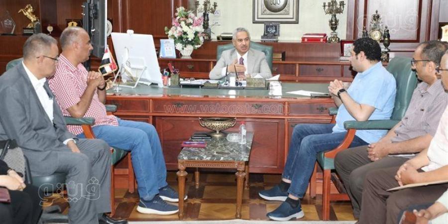 تبدأ بالطالب والمعلم، محافظ بني سويف يوجه بوضع روشتة علاج لتطوير التعليم - المدينة برس
