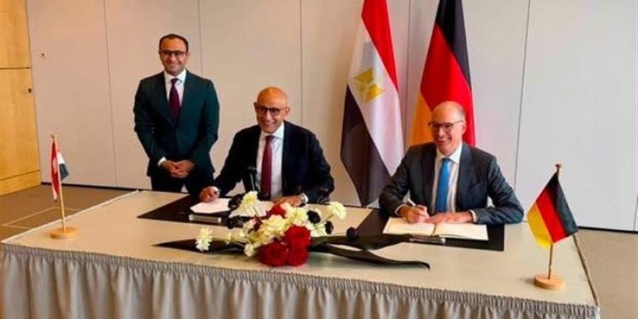 وزير التعليم يوقع مع برلين إعلان نوايا لتطوير المدارس الفنية المصرية الألمانية - المدينة برس