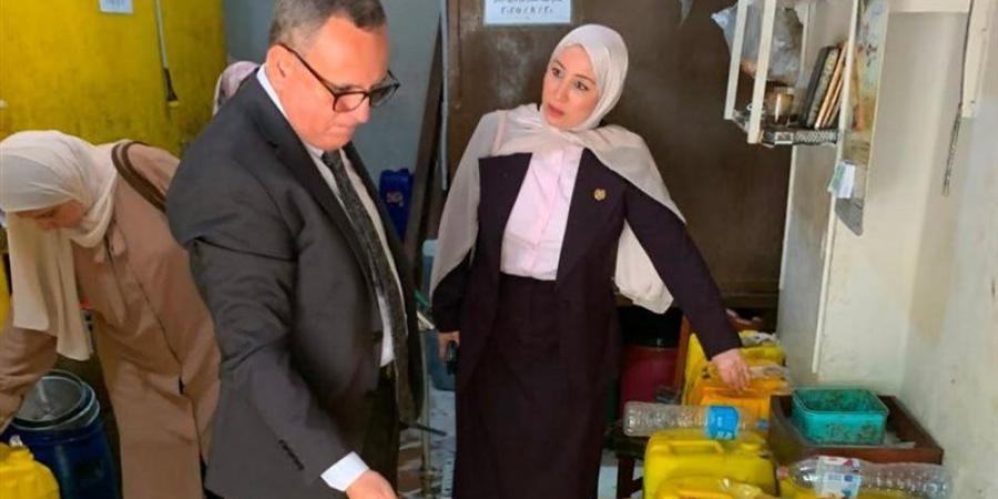 ضبط 9.5 طن زيوت مجهولة المصدر داخل مصنع غير مرخص بالدقهلية - المدينة برس