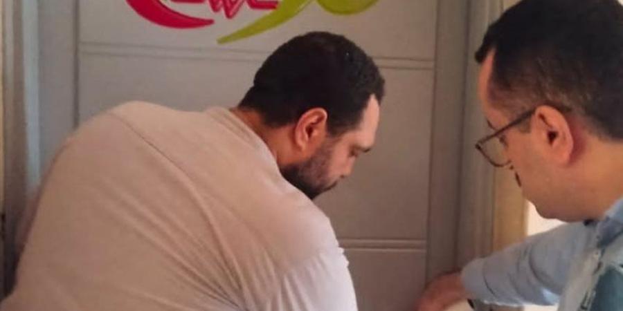 غلق وتشميع مستشفى بدون ترخيص في كفر صقر بالشرقية - المدينة برس