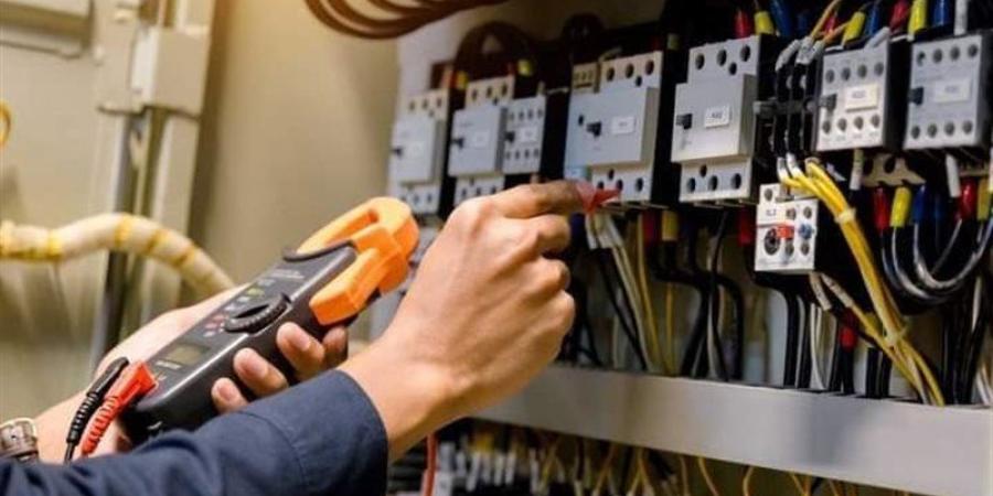 الكهرباء تكشف حقيقة العتمة لتخفيف الأحمال بسبب الموجة الحارة - المدينة برس