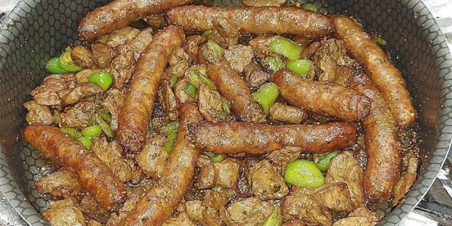 طريقة عمل طاسة الكبدة والسجق، فى خطوات بسيطة - المدينة برس