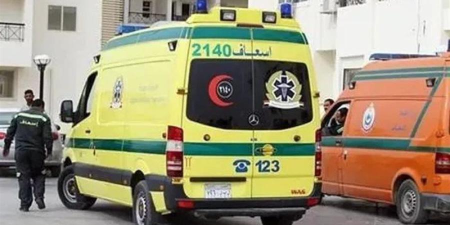 إصابة 3 أشخاص في حادث انحراف سيارة ملاكي بطريق الفيوم - المدينة برس