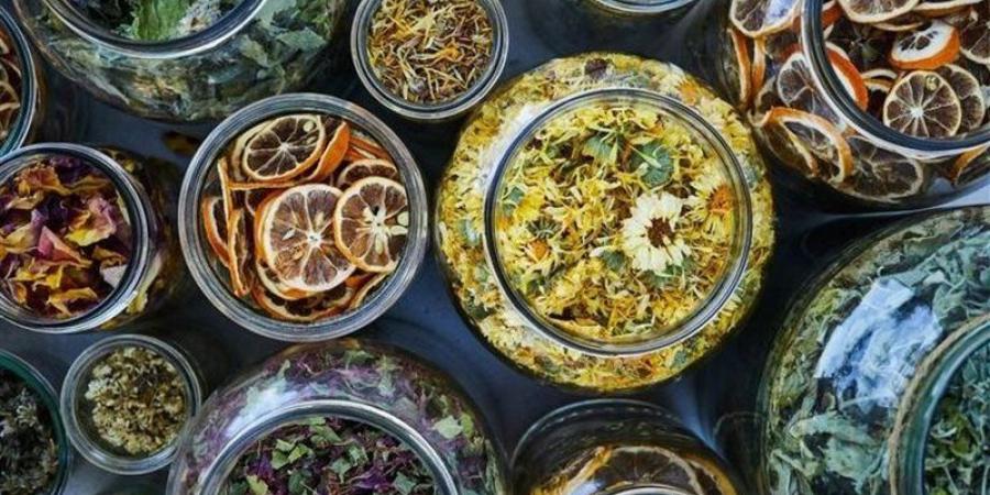 مشروبات عشبية تساعد على حرق الدهون في الطقس الحار - المدينة برس
